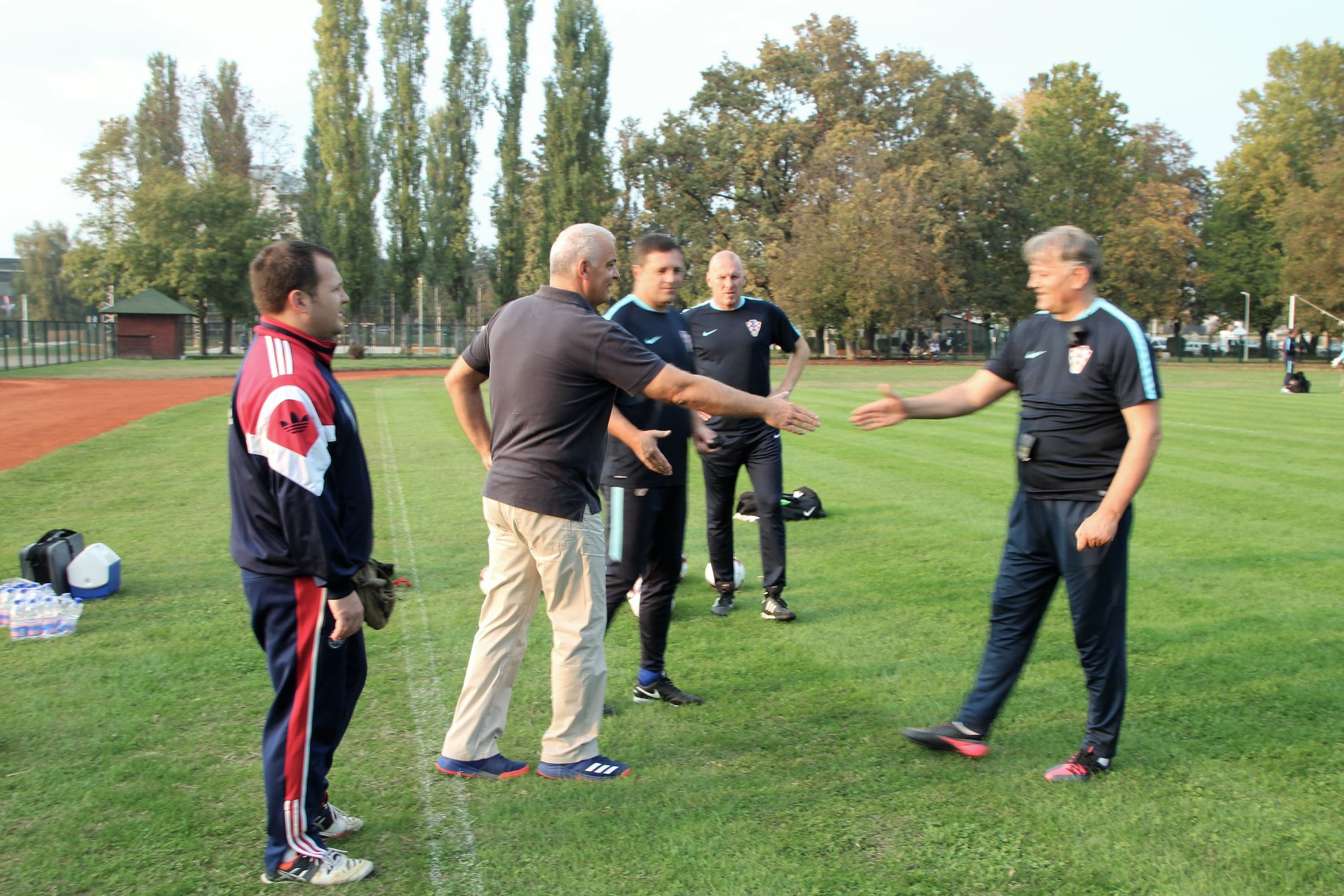 43476353_2038733246188037_8129093045044903936_o