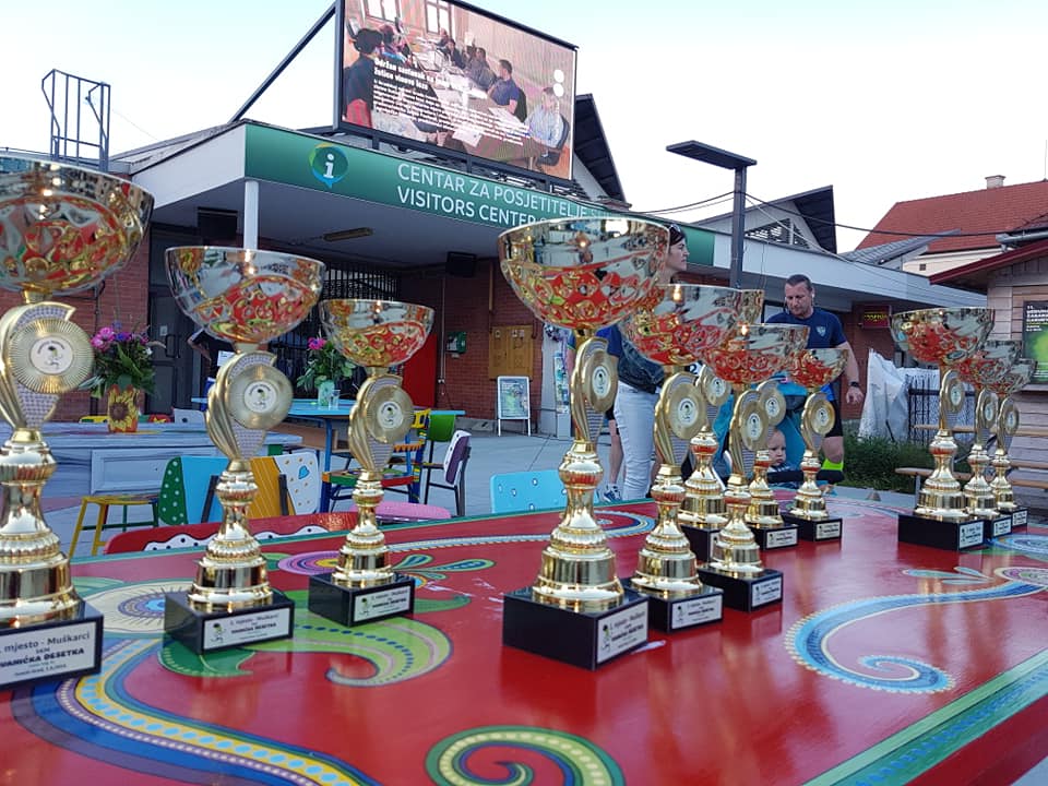 61707770_2902084109818059_8137388031347785728_n