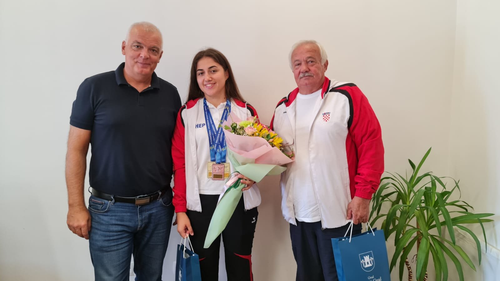 25.8.2022., Javor Bojan Leš primio svjetsku juniorsku prvakinju, Ivu Popović Gecan i njezin