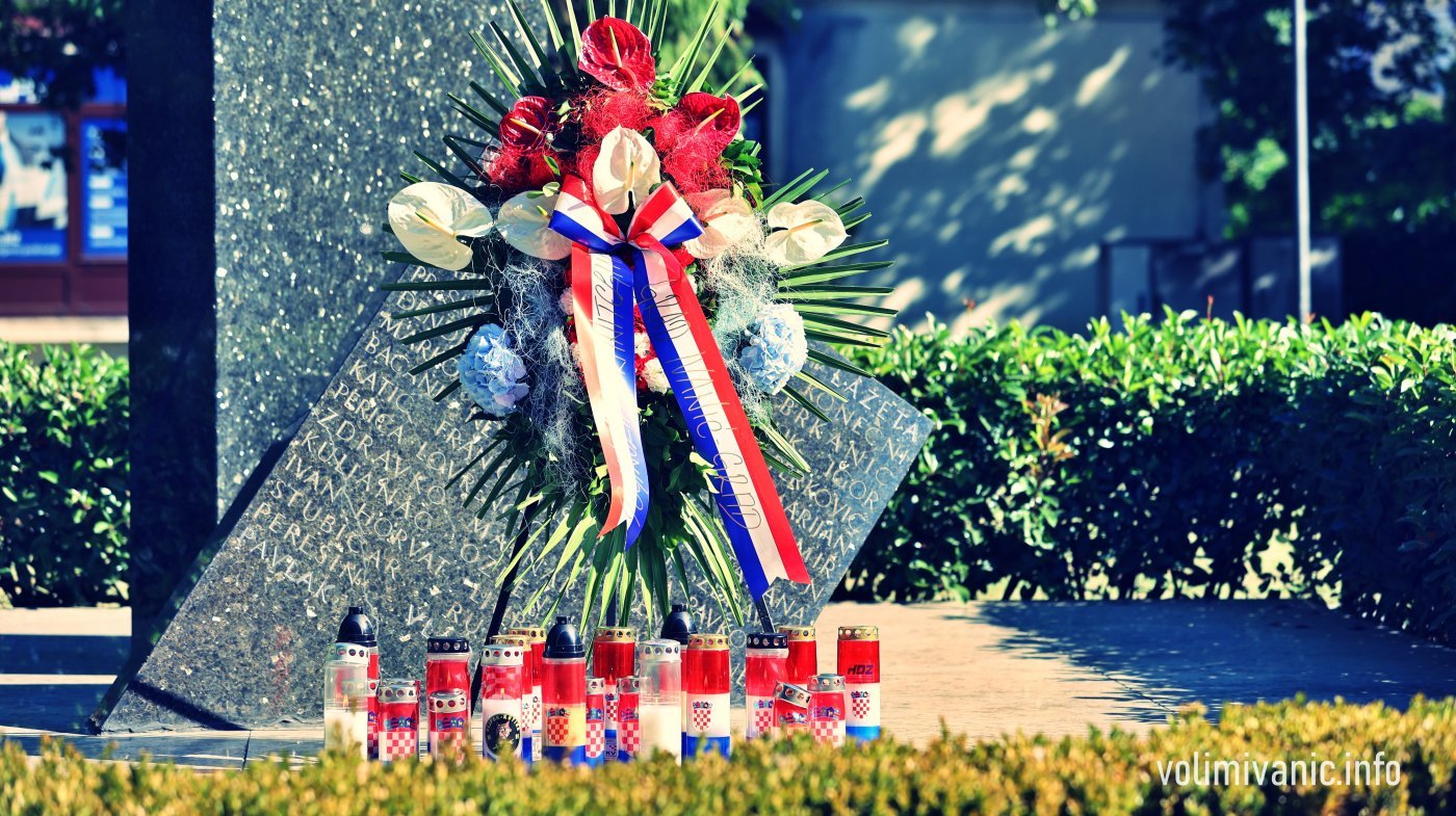 297809160_5269597469761300_1312653419822306041_n