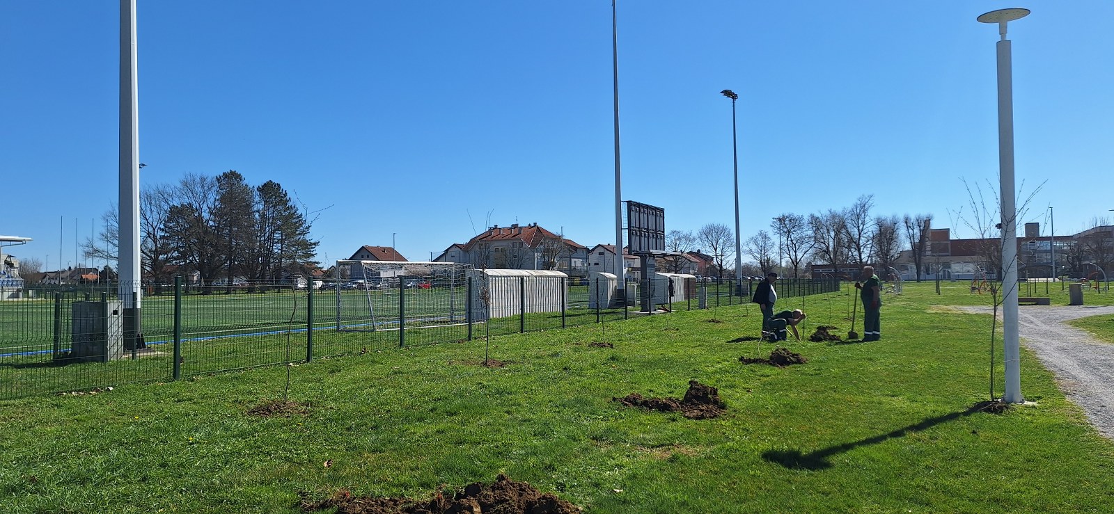 20250320_123700_1600x739