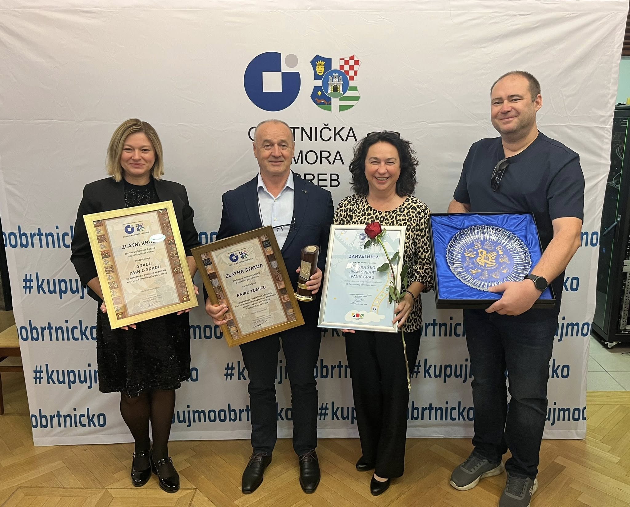 556812707_1259506466214131_8546986017412606200_n (1)